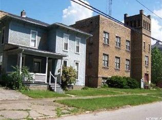 236 Buffalo St, Conneaut, OH 44030