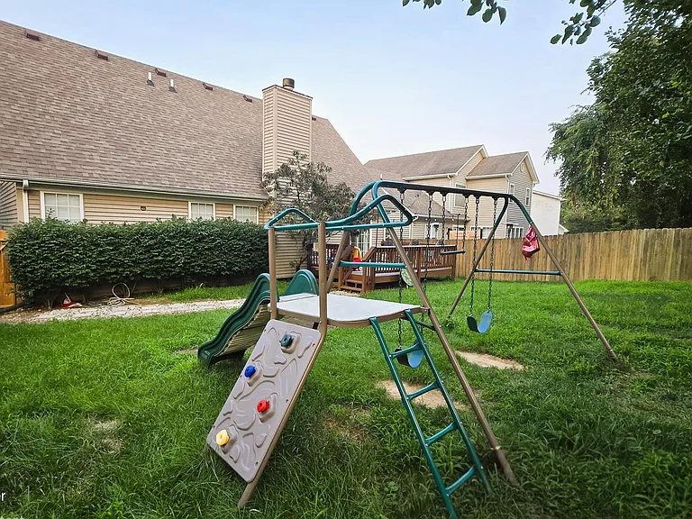 5312 Silver Wing Blvd — Photo 36