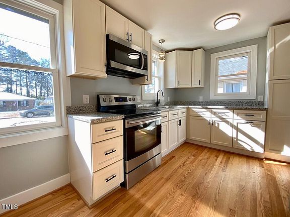 5th image of 403 E Hammond St
