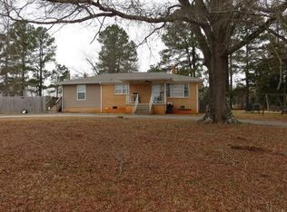 115 Robin Rd, Cowpens, SC 29330