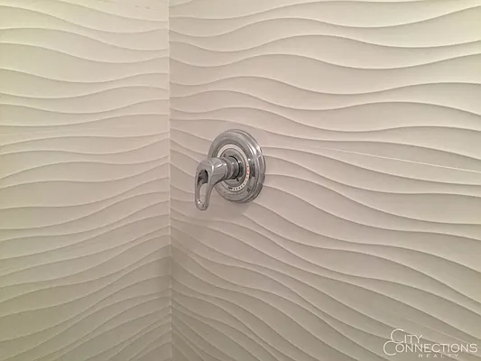 Rented by City Connections Realty | media 23