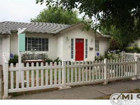 5182 Nestle Ave, Tarzana, CA 91356