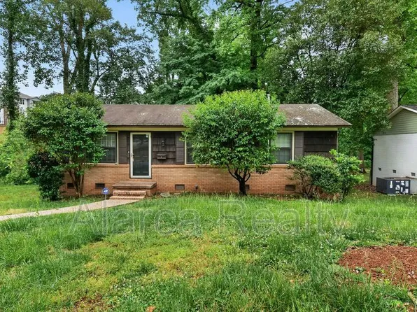 4201 Carlyle Dr, Charlotte, NC 28208