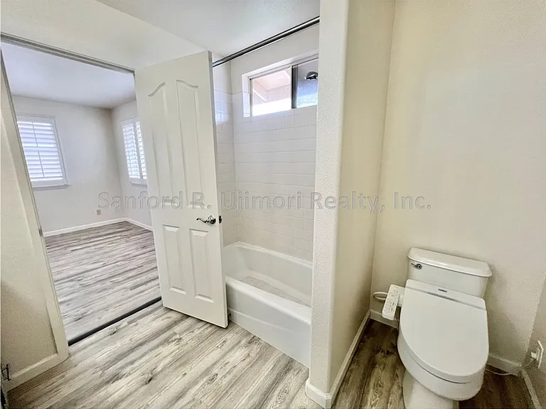 94-1029 Halekapio St — Photo 14