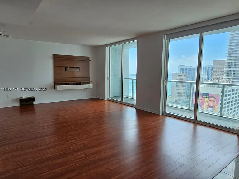 244 Biscayne Blvd #3707 — Photo 7
