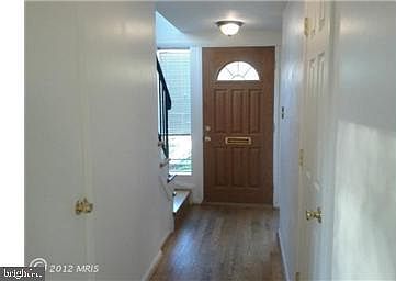 3rd image of 5566 Burnside Dr #5566