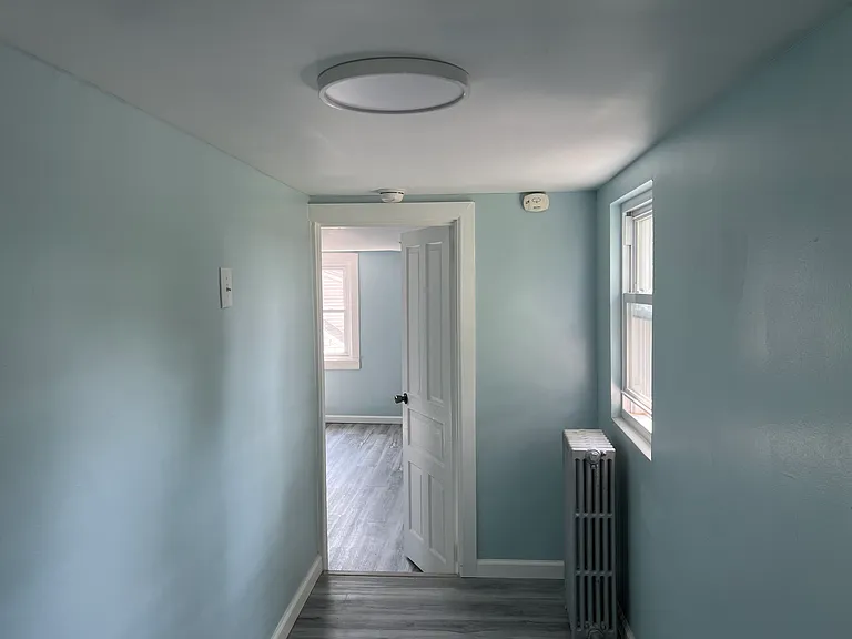 630 Elroy Rd — Photo 11