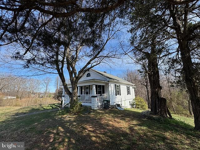 1st image of 1588 Mountain View Rd