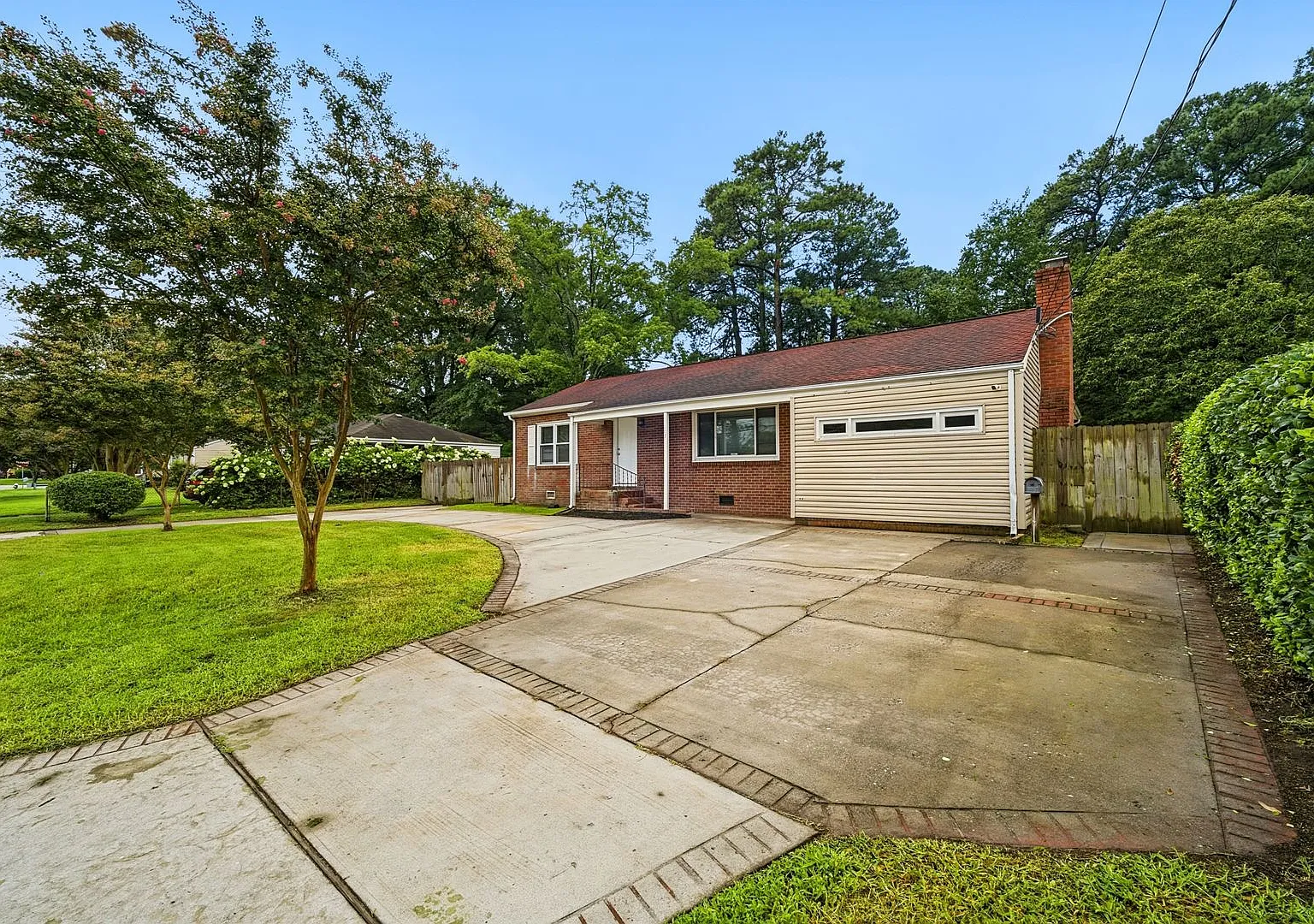 107 Woods Rd Newport News VA 23601 — Photo 3