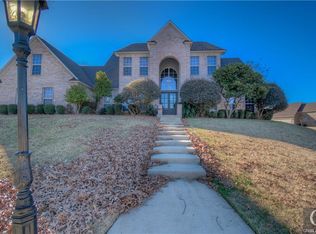 6 Charleston Dr, Haughton, LA 71037