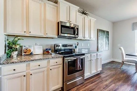 123 Bridge Harbor Dr — Photo 3