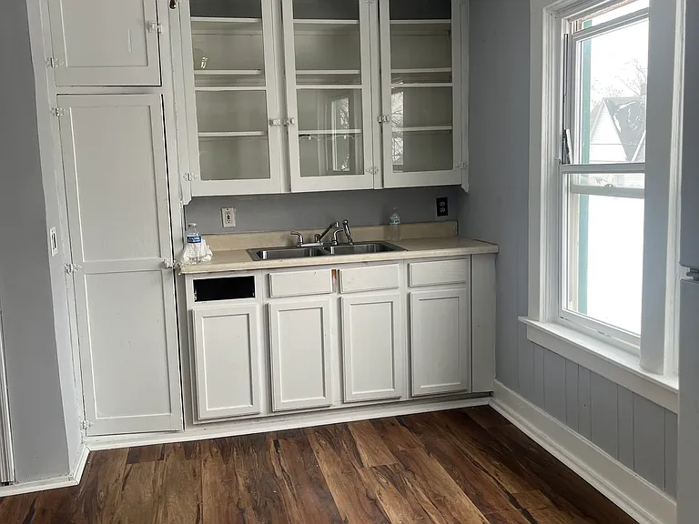 325 Tilden Ave #2 — Photo 1