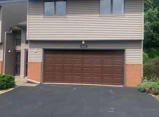 665 Dorland Rd S #665, Saint Paul, MN 55119