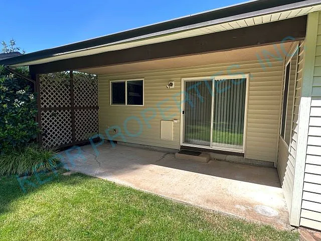 18660 Roundtree Dr — Photo 18