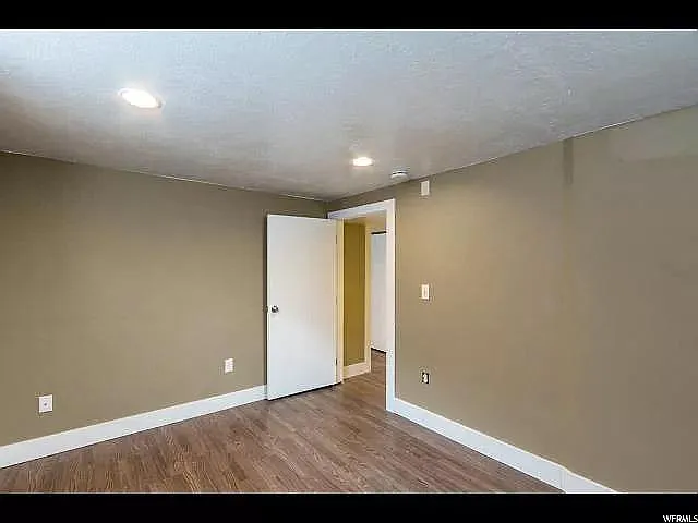 1550 E Westminster Ave — Photo 19