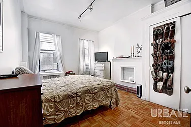 Rented by Urbane Brokerage