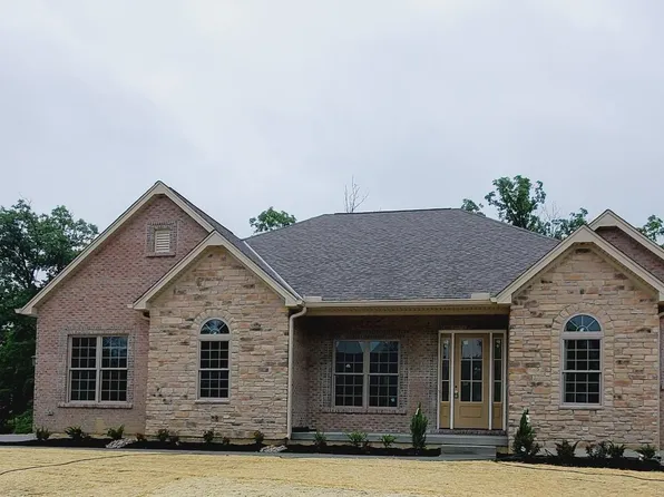 7565 Nordan Dr, West Chester, OH 45069