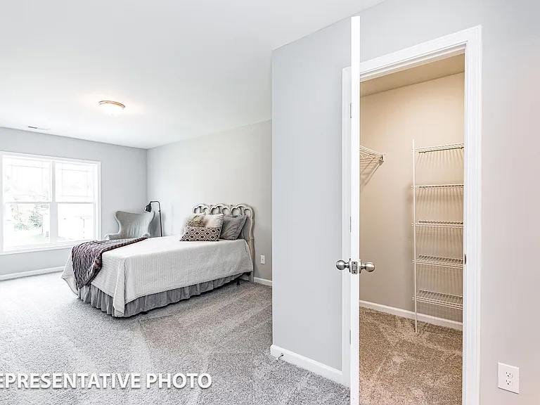 225 Sandpiper St — Photo 4