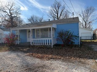 1907 S Scenic Ave, Springfield, MO 65802