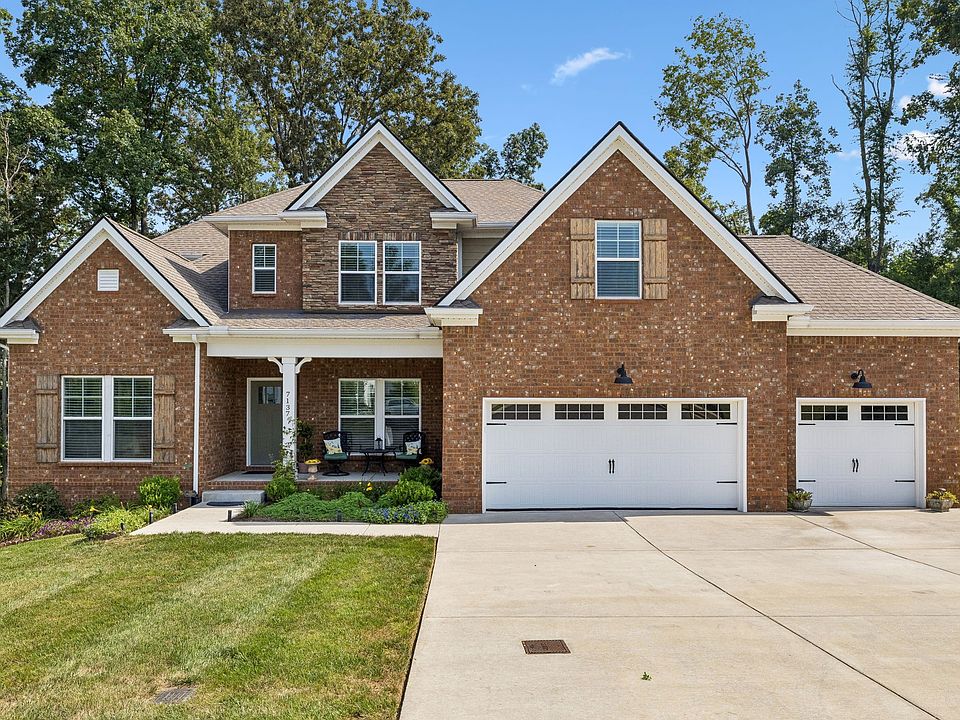 1st image of 7137 Pepper Tree Cir