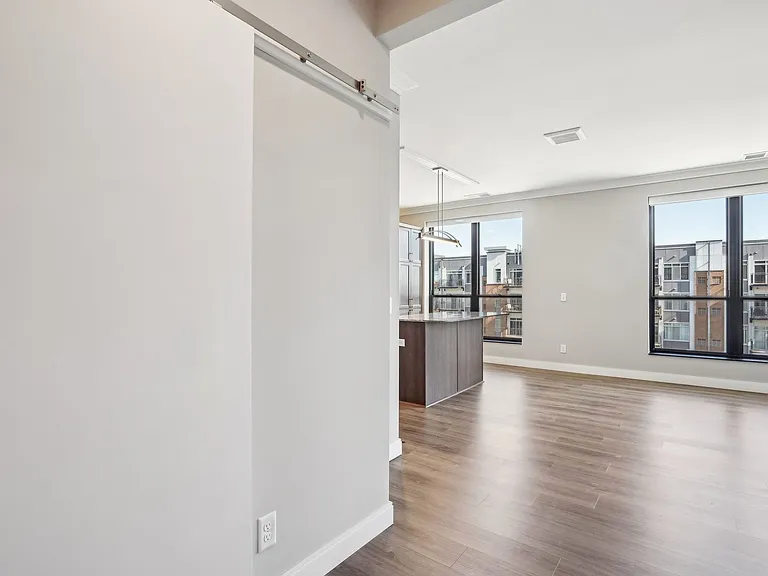 5605 W 36th St — Photo 39
