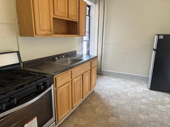319 Summit Ave APT 21, Jersey City, NJ 07306
