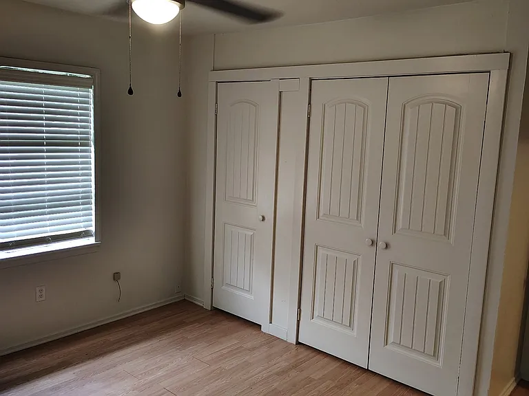 317 Byrne St — Photo 10