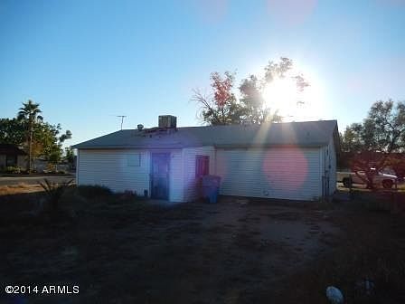 5th image of 1917 N 69th Ave