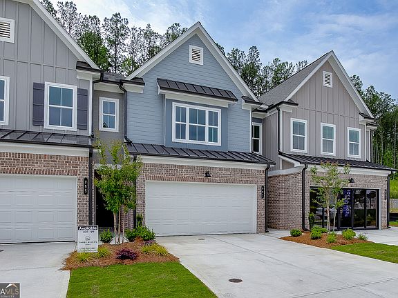 3rd image of 753 Woods Chapel Rd Lot 100