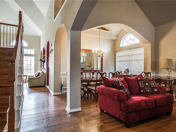 4th image of 1545 Mountain Laurel Ln