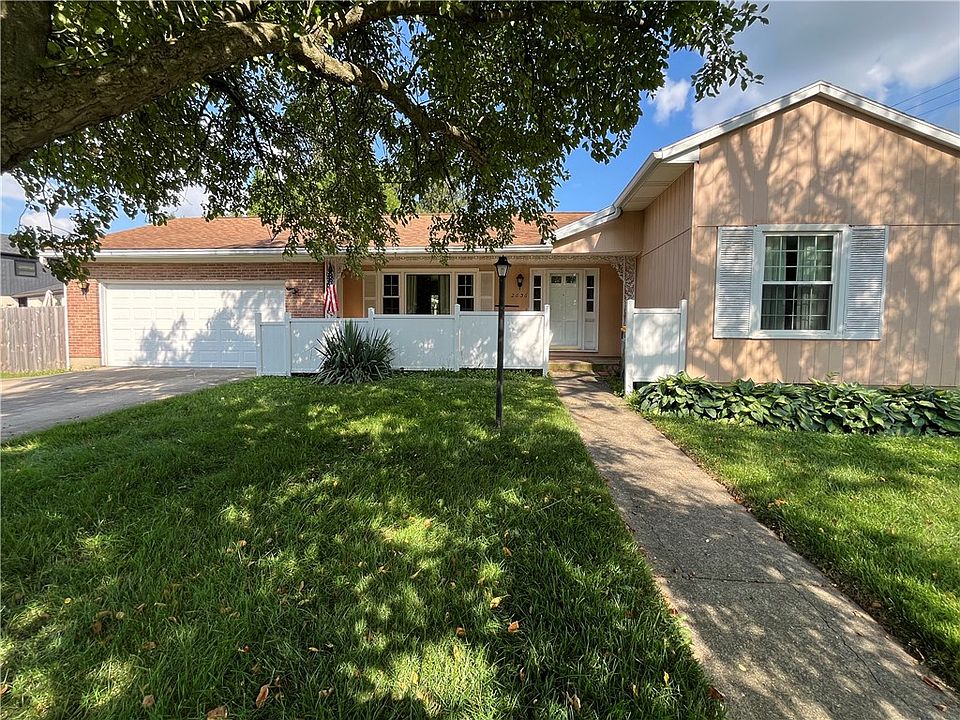 1st image of 2636 Rebecca Dr