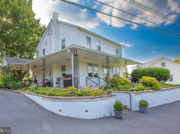 155 Bowers Rd, Mertztown, PA 19539