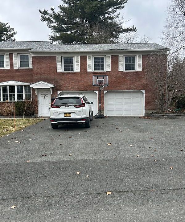1st image of 6 Davis Ave