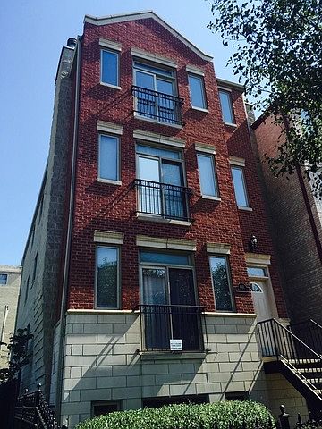 1st image of 4611 S Calumet Ave APT 3