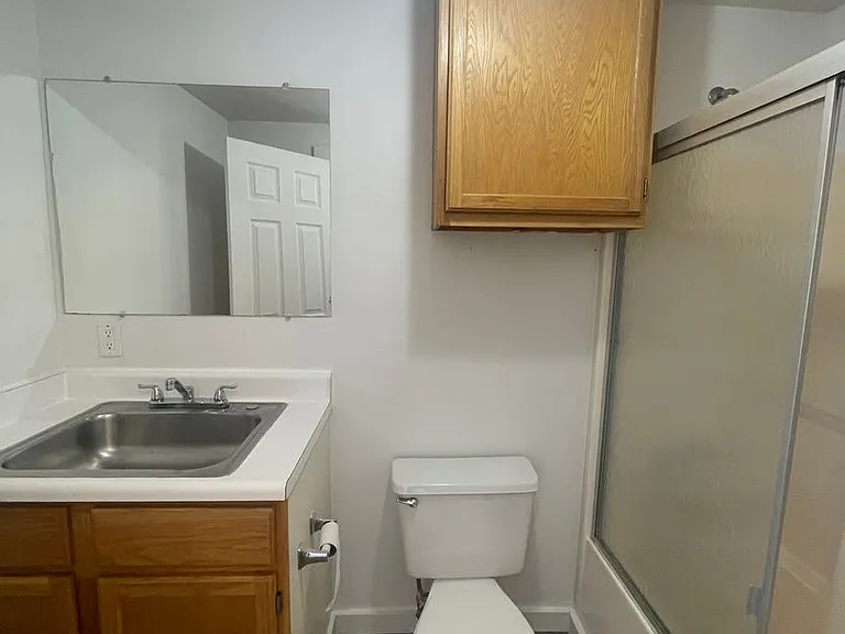 1214 Remington St — Photo 9