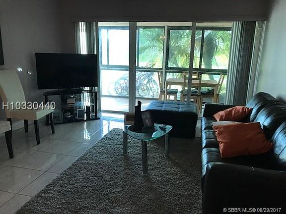 4th image of 120 Lakeview Dr APT 109