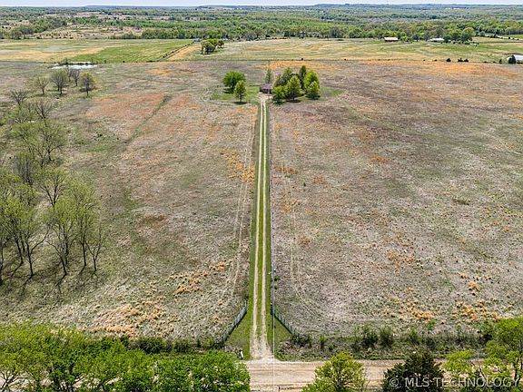 2nd image of 384045 E 1040th Rd