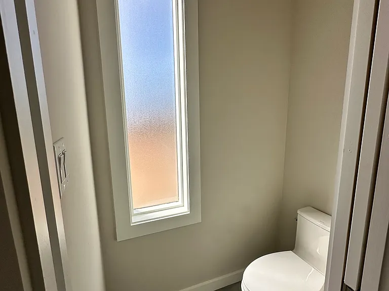 Master Toilet