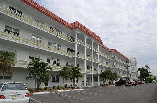 1st image of 3114 59th St S APT 402