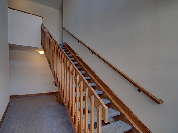 3rd image of 2460 Fountain Pl Unit G