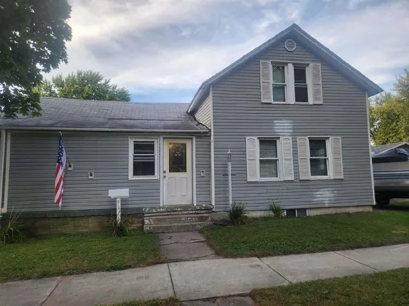 213 W Liberty St, Berlin, WI 54923