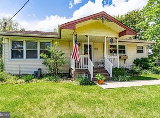 206 Division St, Manahawkin, NJ 08050