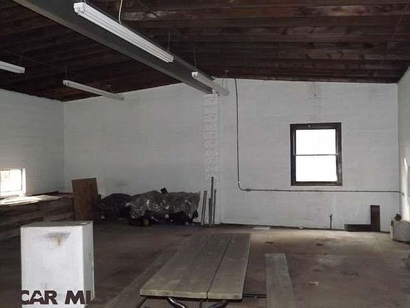 4th image of 531 Woodland Bigler Hwy