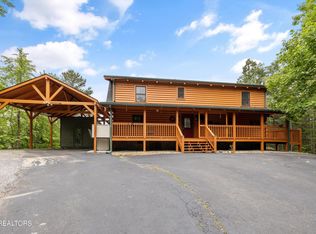 1949 E Mountain View Way, Sevierville, TN 37876