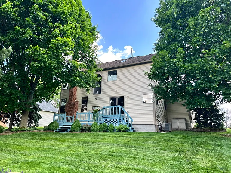 758 N Starr Dr — Photo 43
