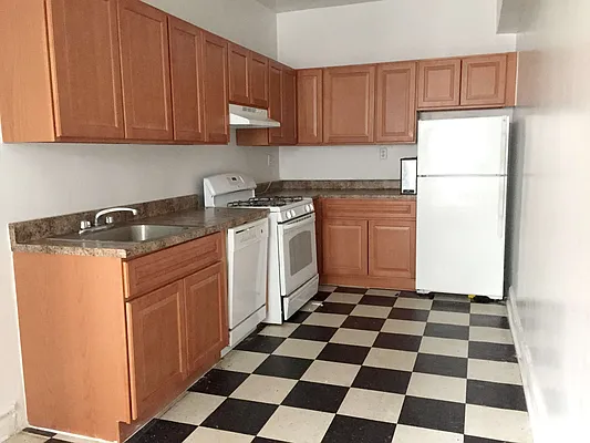Rented by Coldwell Banker Reliable Real Estate | media 18