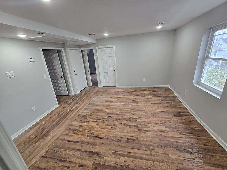 231 N Clinton St #3A — Photo 5