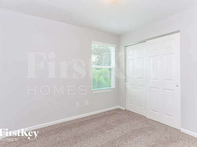 11385 Margarets Landing Pl — Photo 12