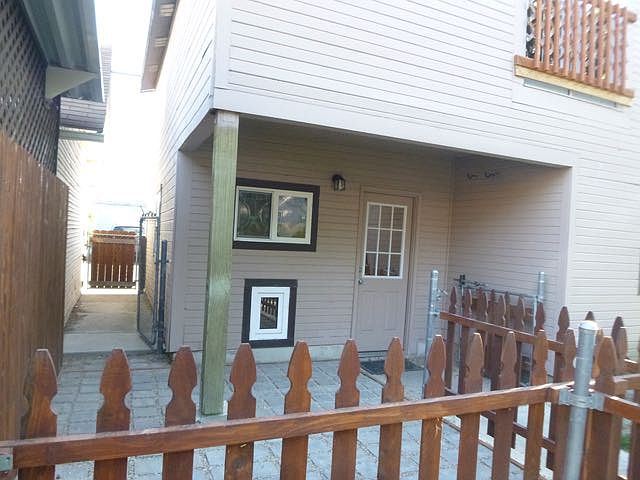 2nd image of 2503 W Idaho St