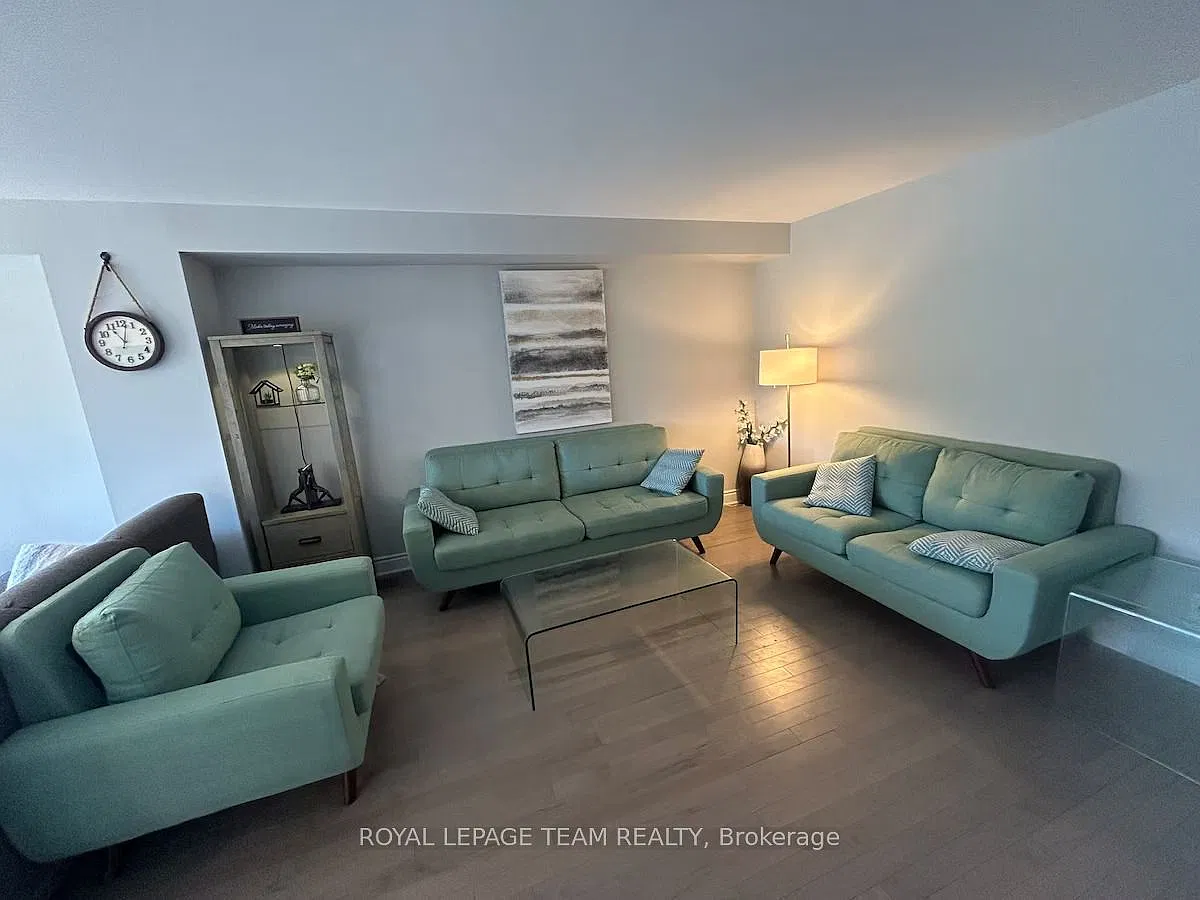 3 bed, $2,900 — Photo 3